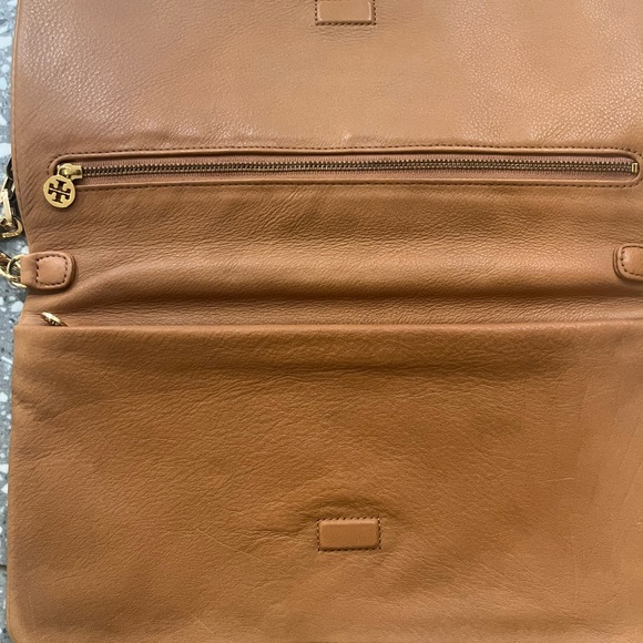 Tory Burch Navy and Tan Embossed Clutch - Picture 5 of 9
